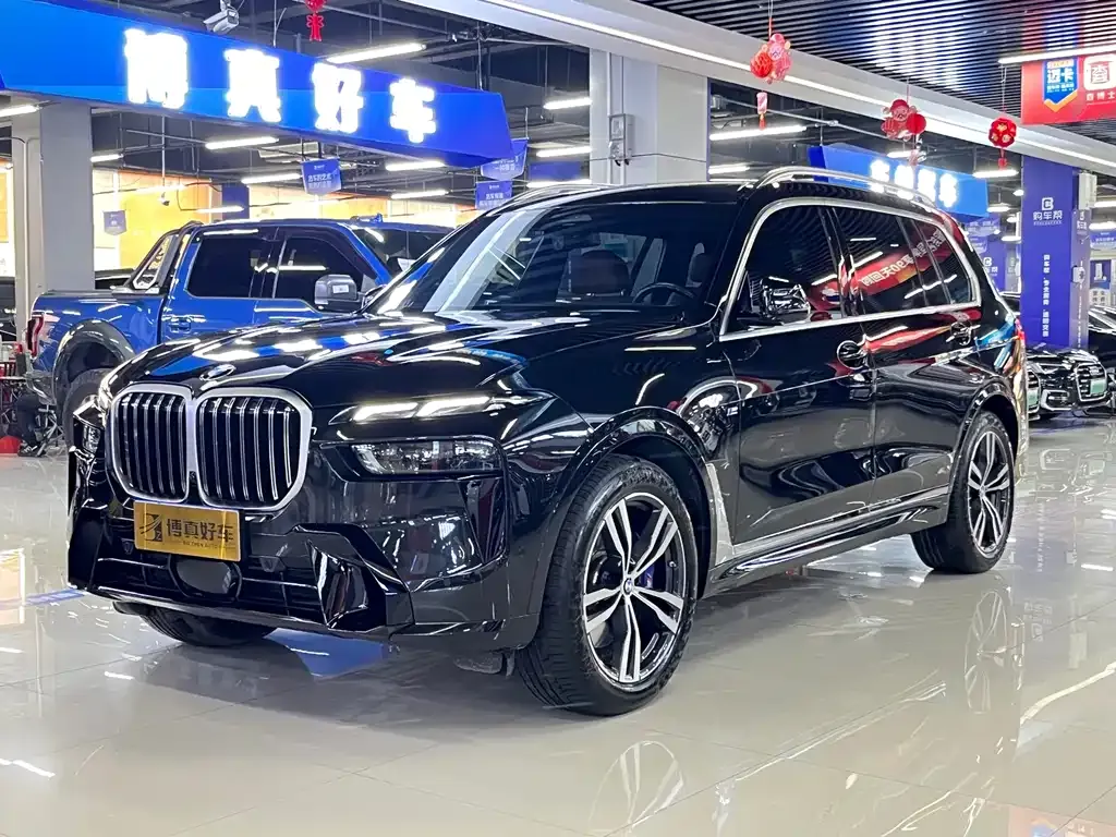 BMW X7 — фото 1