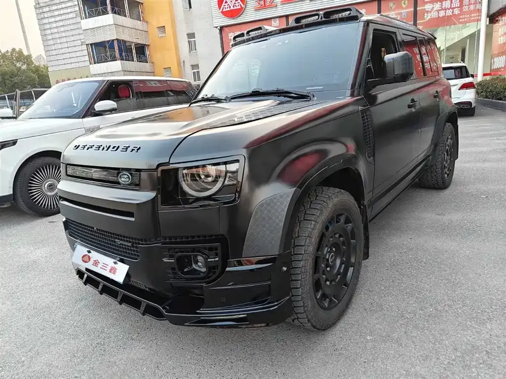 Land Rover Defender — фото 1