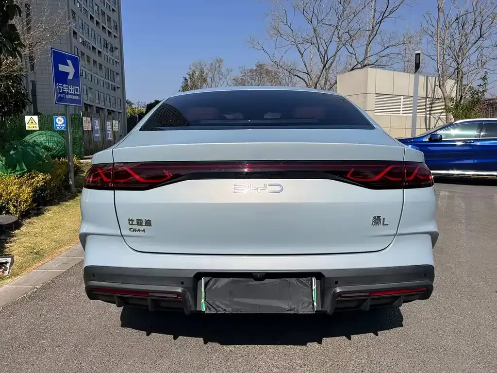 BYD Qin L — фото 3