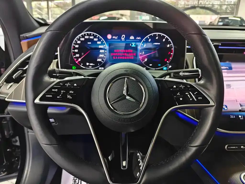 Mercedes-Benz E-Class 2024 из CN, фото 3