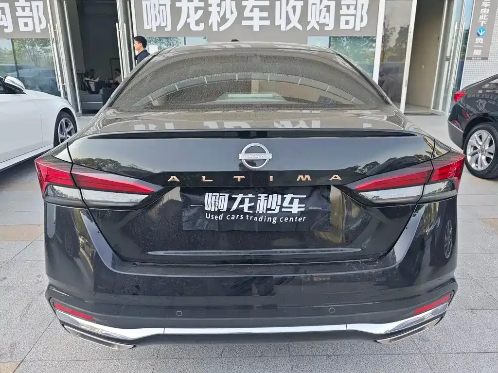 Nissan Teana — фото 7