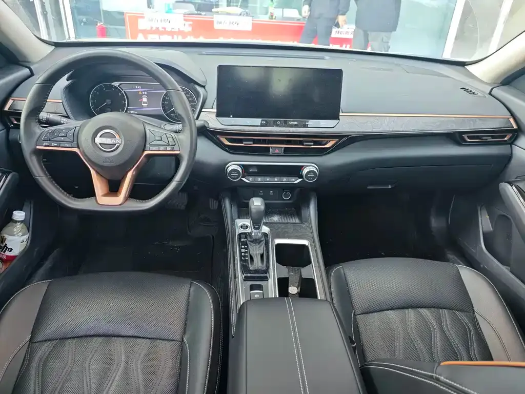 Nissan Teana — фото 4