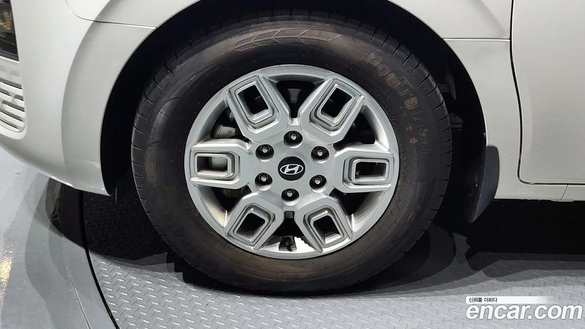 Hyundai Staria — фото 9