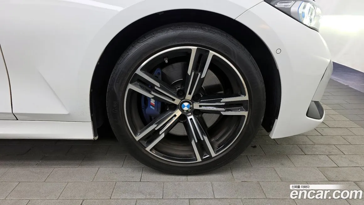 BMW 3-Series — фото 10