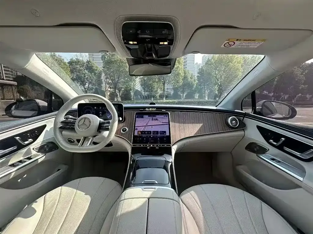 Mercedes-Benz EQE 2024 из CN, фото 7