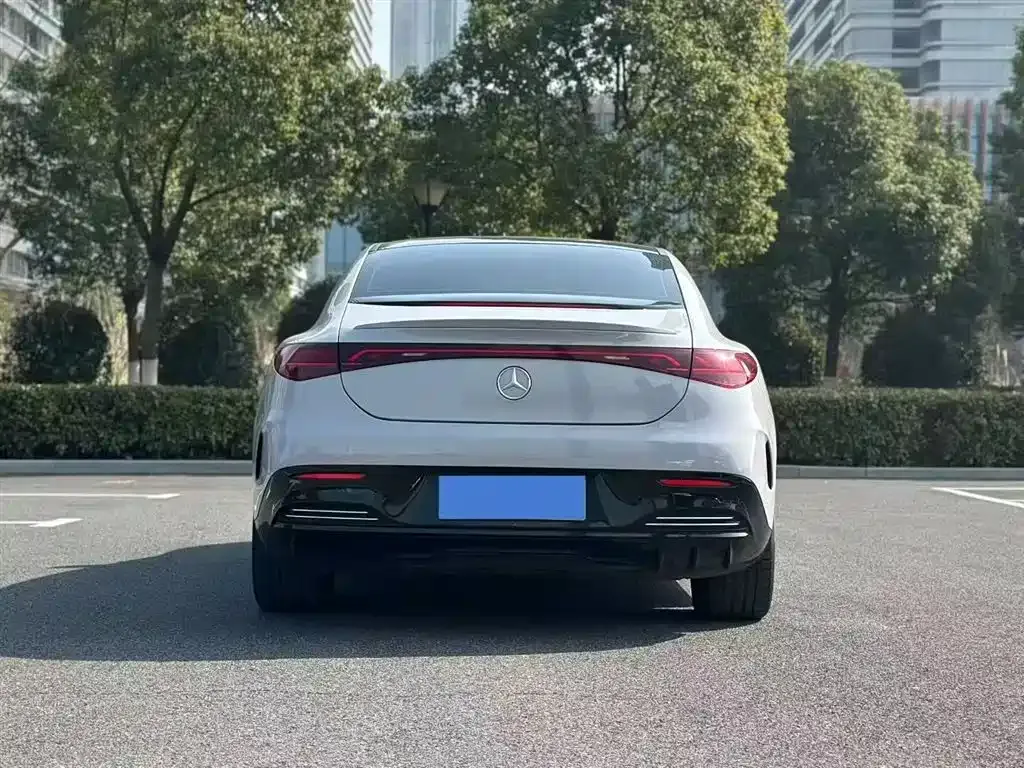 Mercedes-Benz EQE 2024 из CN, фото 8
