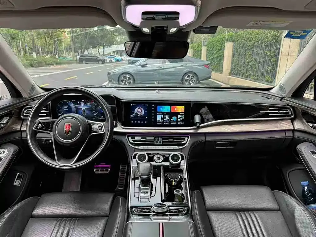Hongqi H9 — фото 9