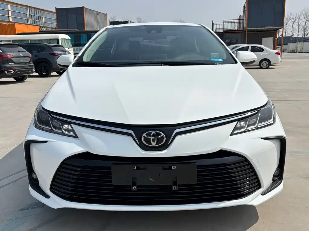 Toyota Corolla 2022 из CN, фото 10