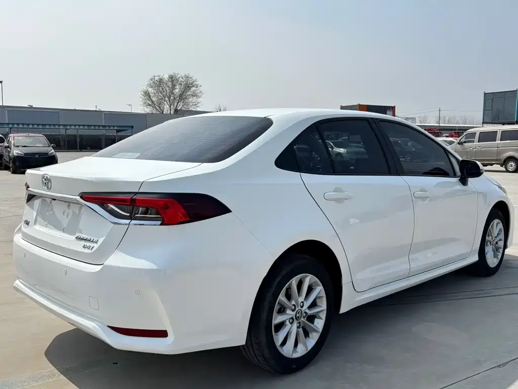 Toyota Corolla 2022 из CN, фото 5