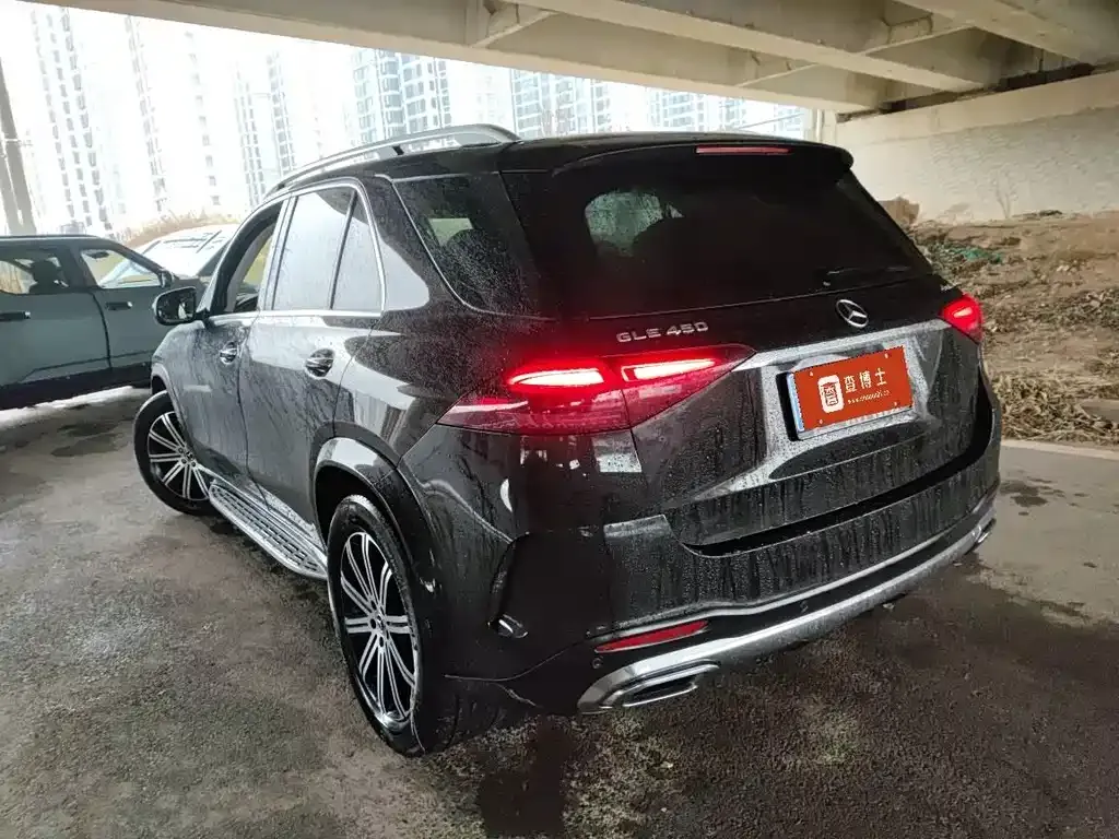 Mercedes-Benz GLE — фото 8