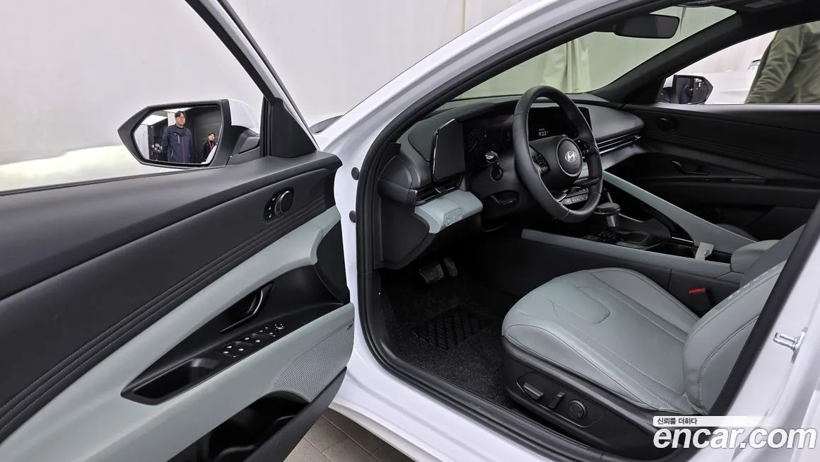 Hyundai AVANTE — фото 7