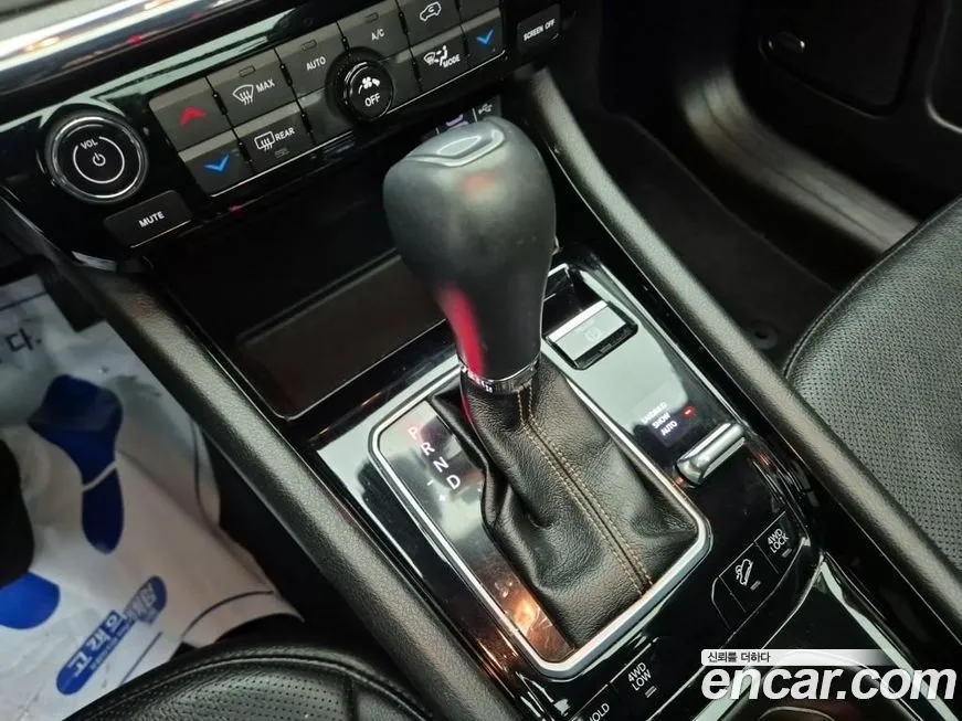 Jeep Compass — фото 10