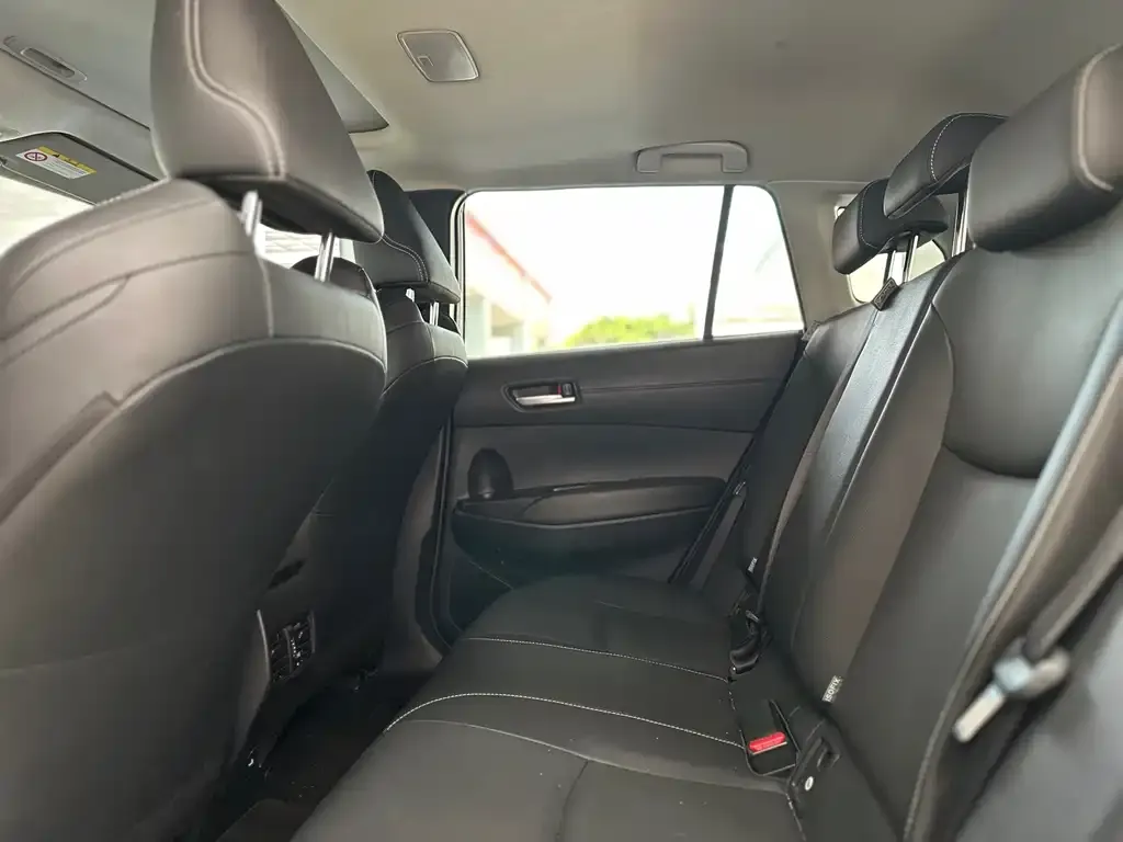 Toyota Frontlander 2023 из CN, фото 5