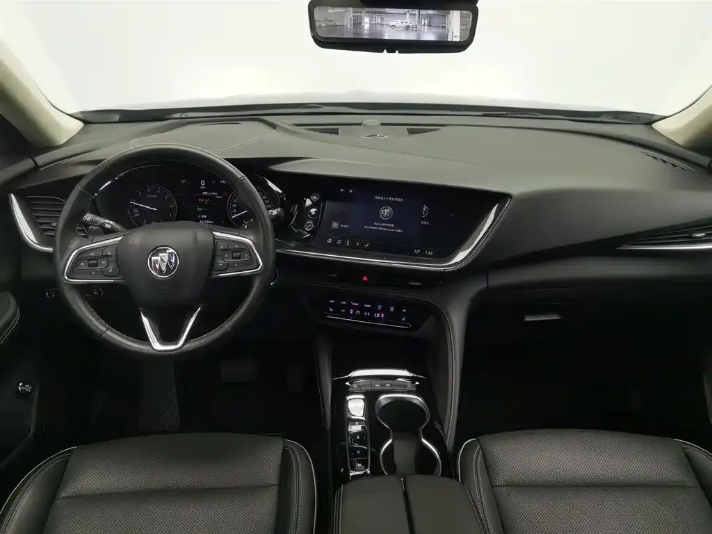 Buick Envision Plus — фото 9