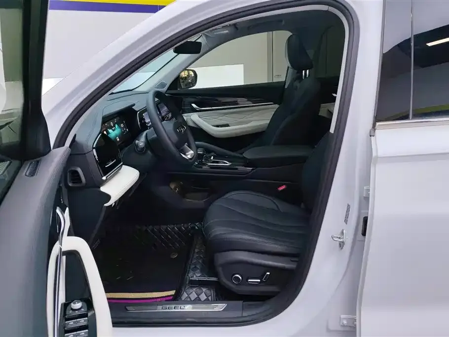 Geely Xingyue L 2023 из CN, фото 4