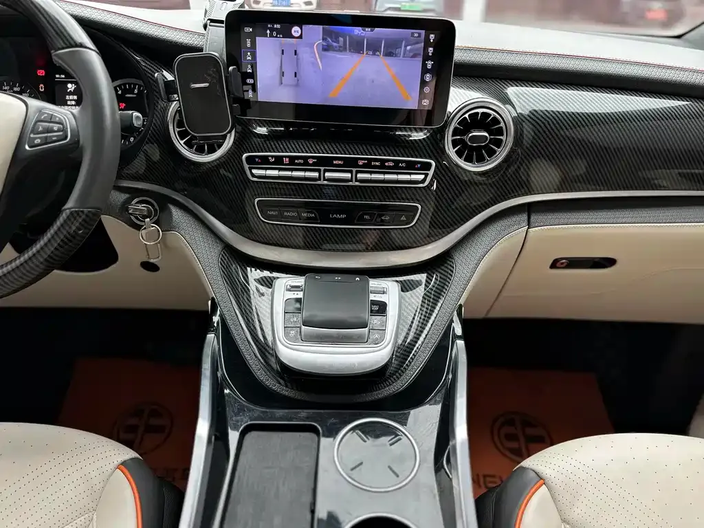 Mercedes-Benz Vito 2023 из CN, фото 4