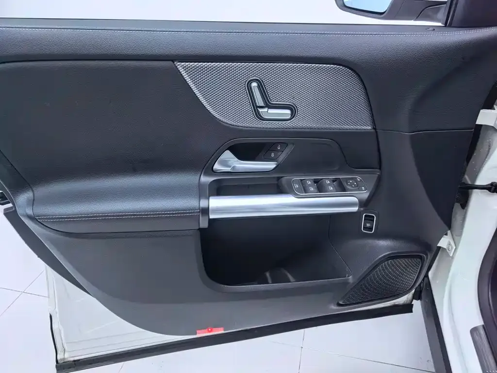 Mercedes-Benz GLA 2021 из CN, фото 9