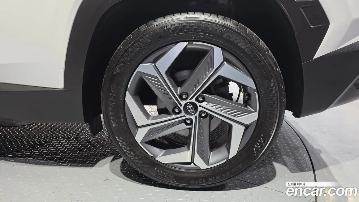 Hyundai Tucson — фото 8