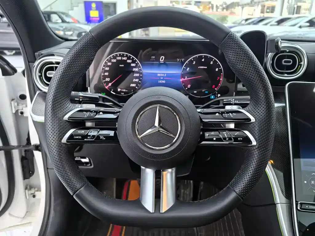 Mercedes-Benz C-Class — фото 10