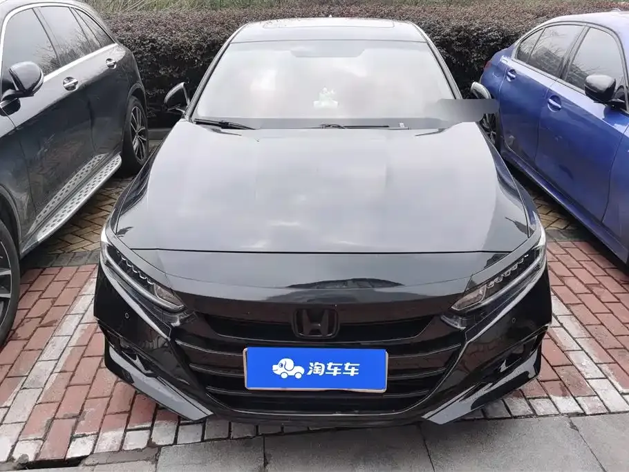 Honda Accord — фото 4