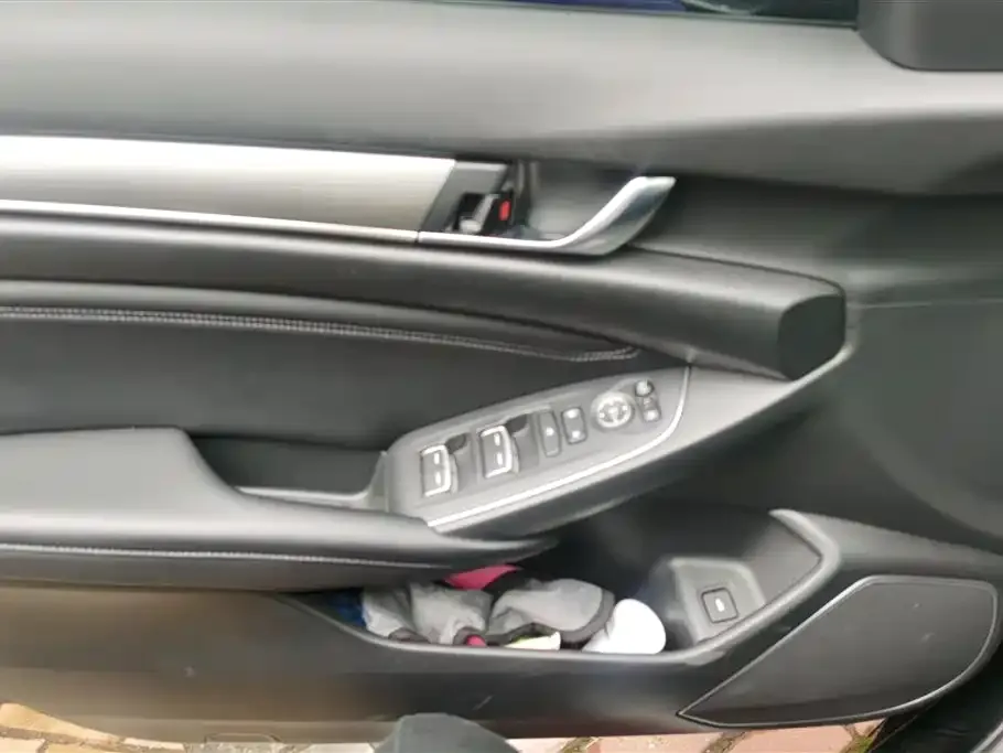 Honda Accord — фото 3