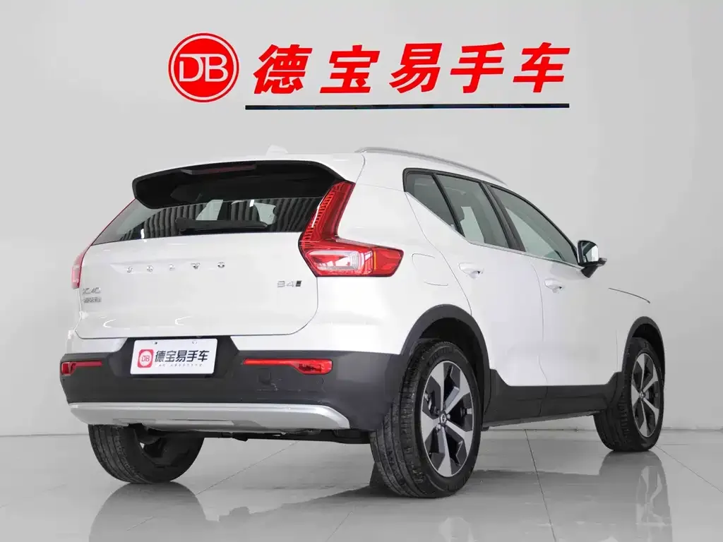 Volvo XC40 2024 из CN, фото 5