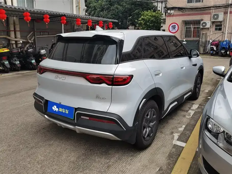 BYD Yuan UP — фото 10