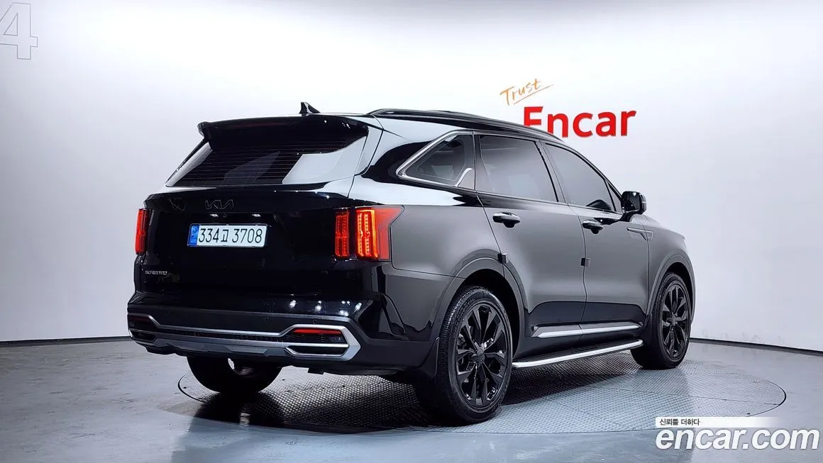Kia Sorento — фото 6