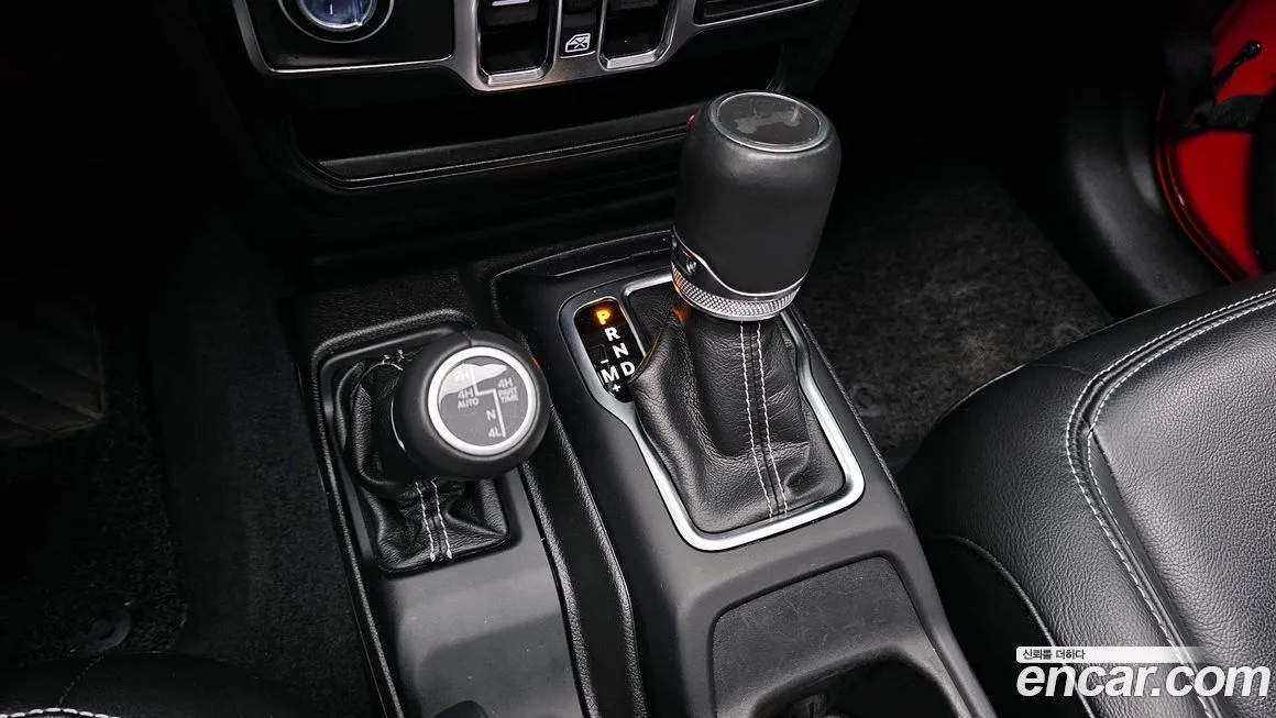 Jeep Wrangler 2022 из KR, фото 10