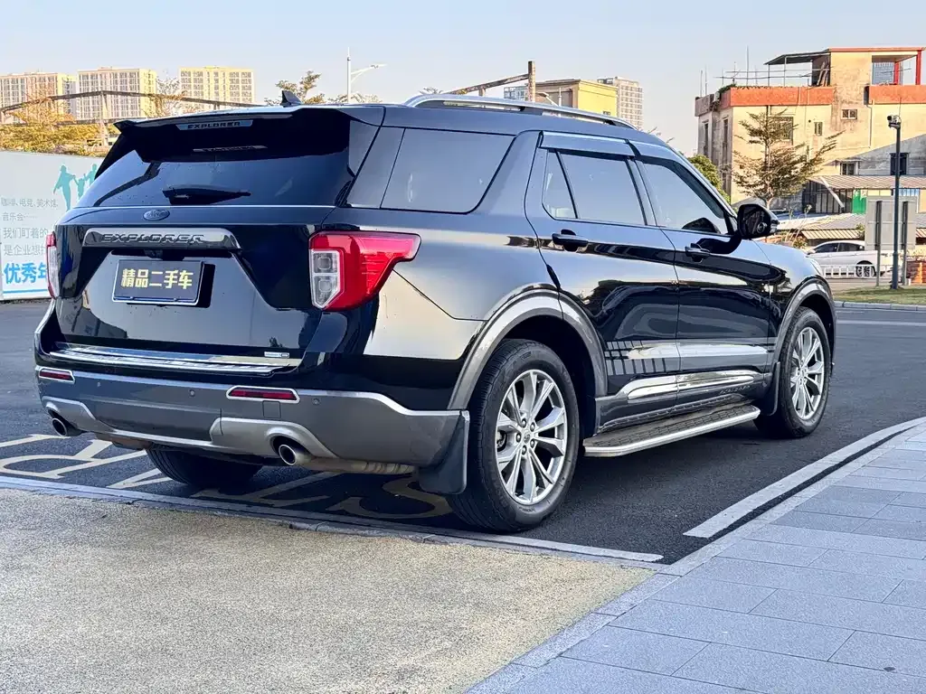 Ford Explorer 2022 из CN, фото 10