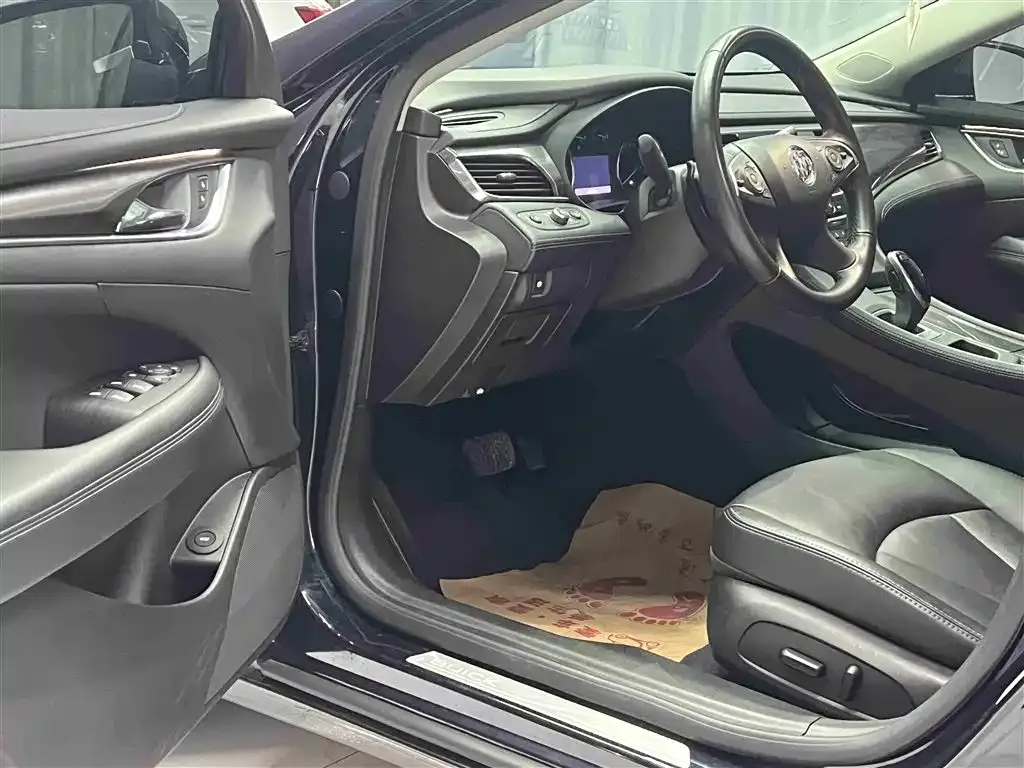 Buick LaCrosse 2021 из CN, фото 2