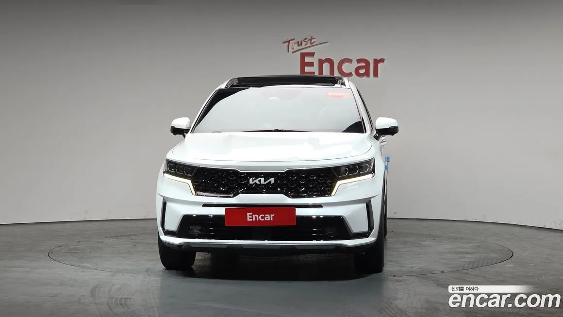Kia Sorento — фото 6