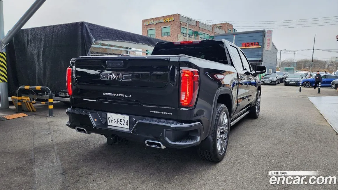 GMC Sierra 2023 из KR, фото 7