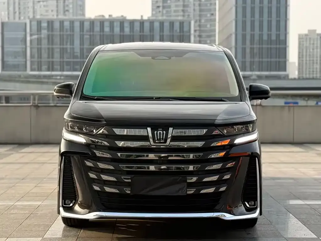 Toyota Vellfire — фото 7