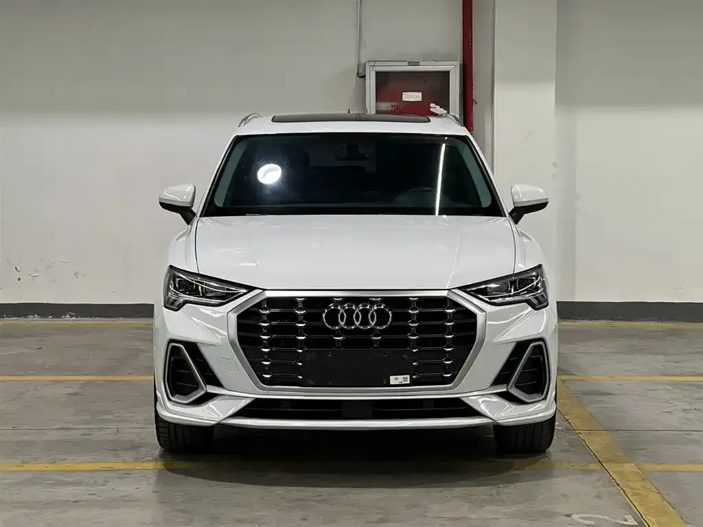 Audi Q3 — фото 6