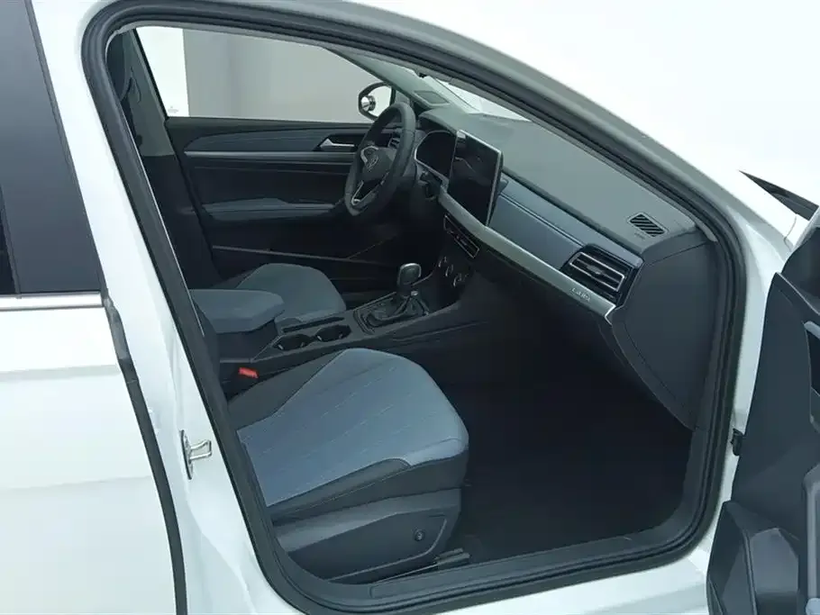 Volkswagen Lavida 2025 из CN, фото 5