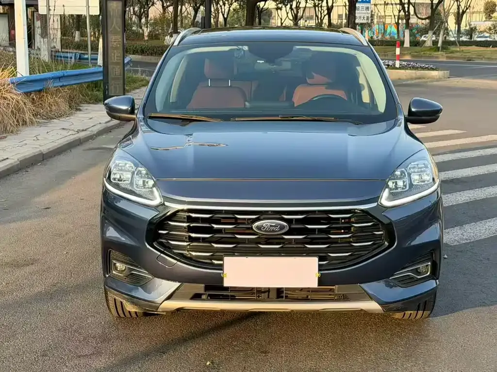 Ford Escape 2021 из CN, фото 8