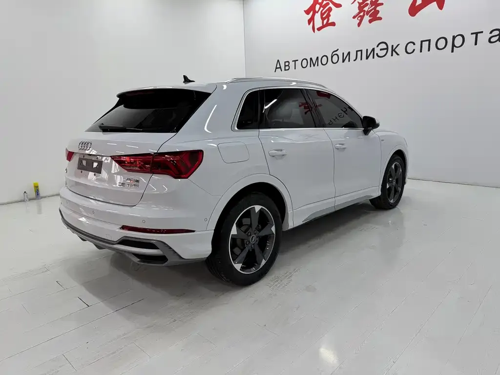 Audi Q3 2021 из CN, фото 5