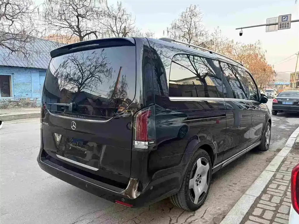 Mercedes-Benz V-Class 2026 из CN, фото 5