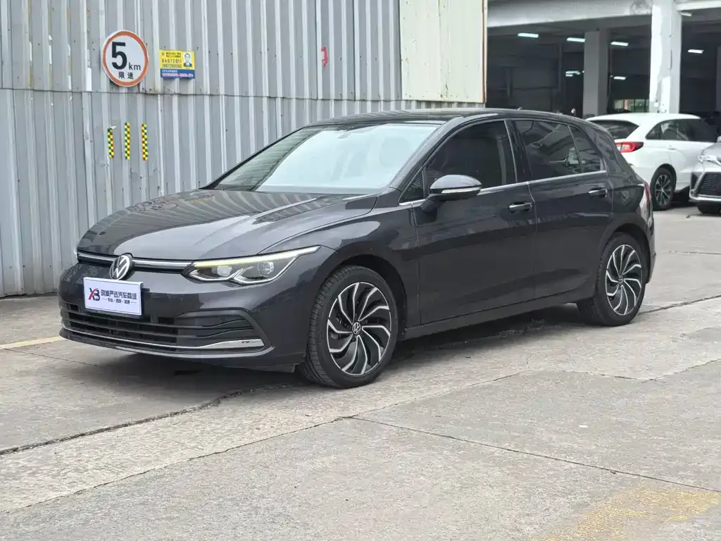 Volkswagen Golf 2021 из CN, фото 1