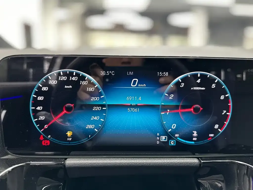 Mercedes-Benz GLA — фото 9