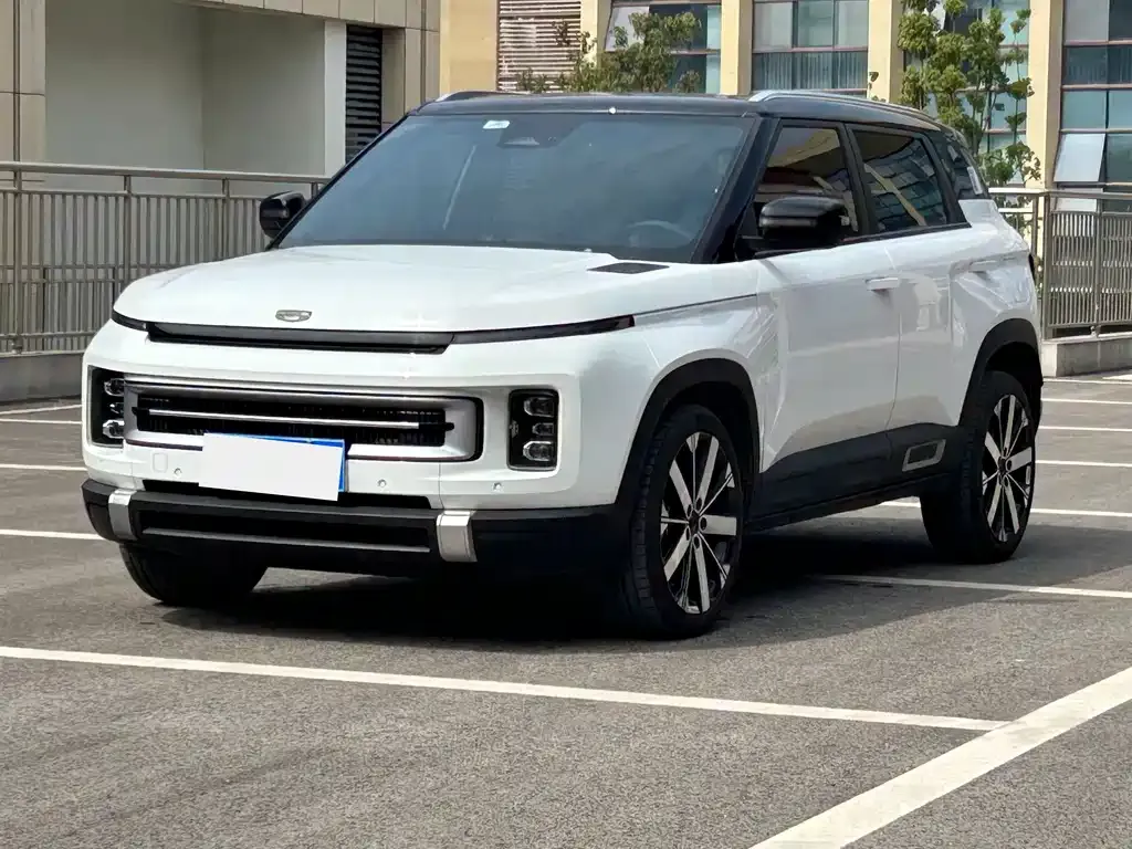 Geely Icon — фото 1