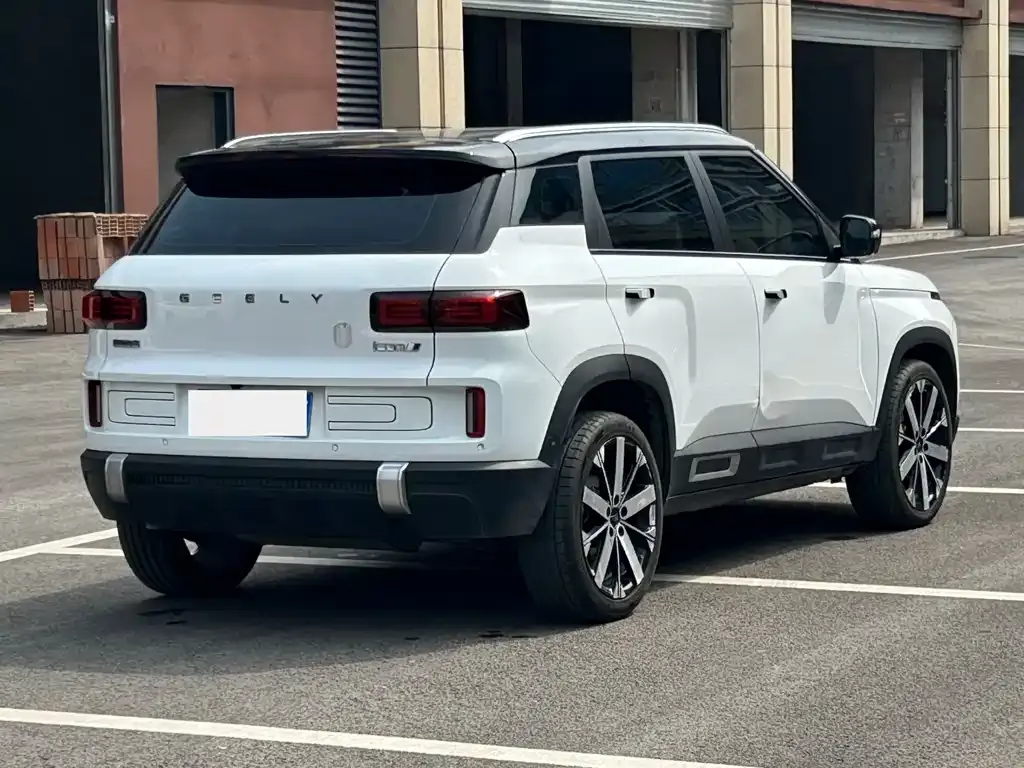 Geely Icon — фото 10