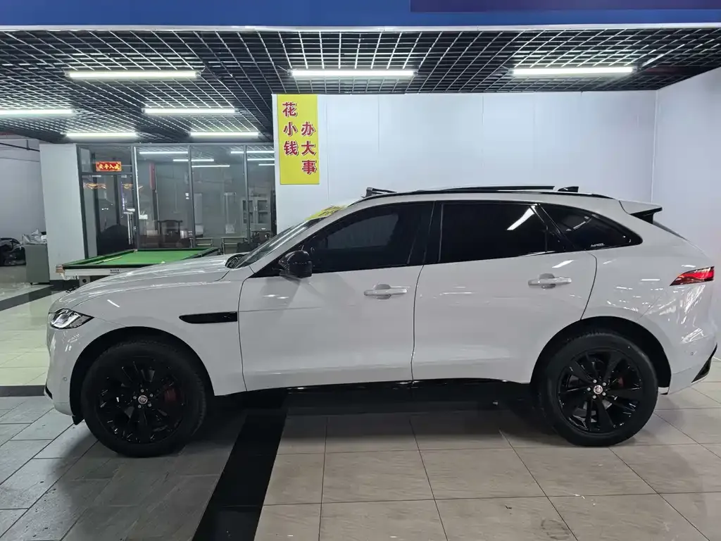 Jaguar F-PACE 2023 из CN, фото 6