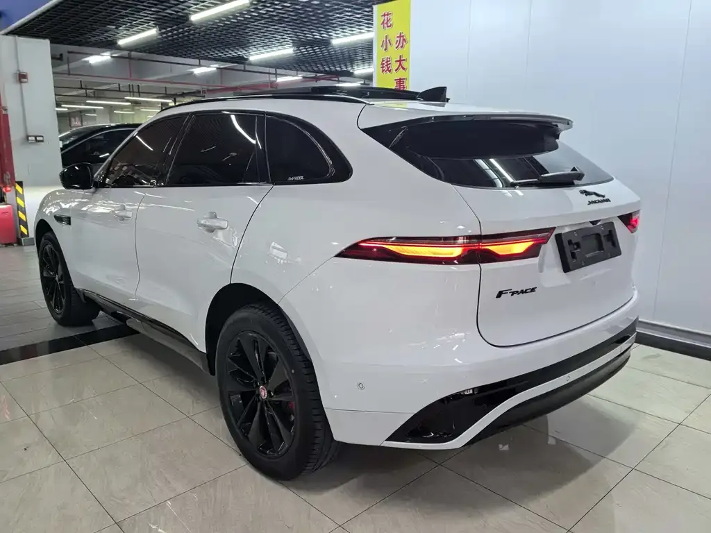 Jaguar F-PACE 2023 из CN, фото 8