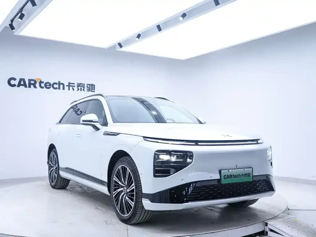 XPeng G9 2023 из CN, фото 5