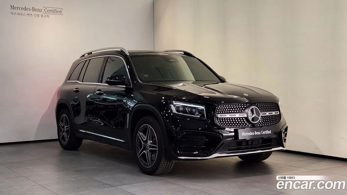Mercedes-Benz GLB-Class — фото 1