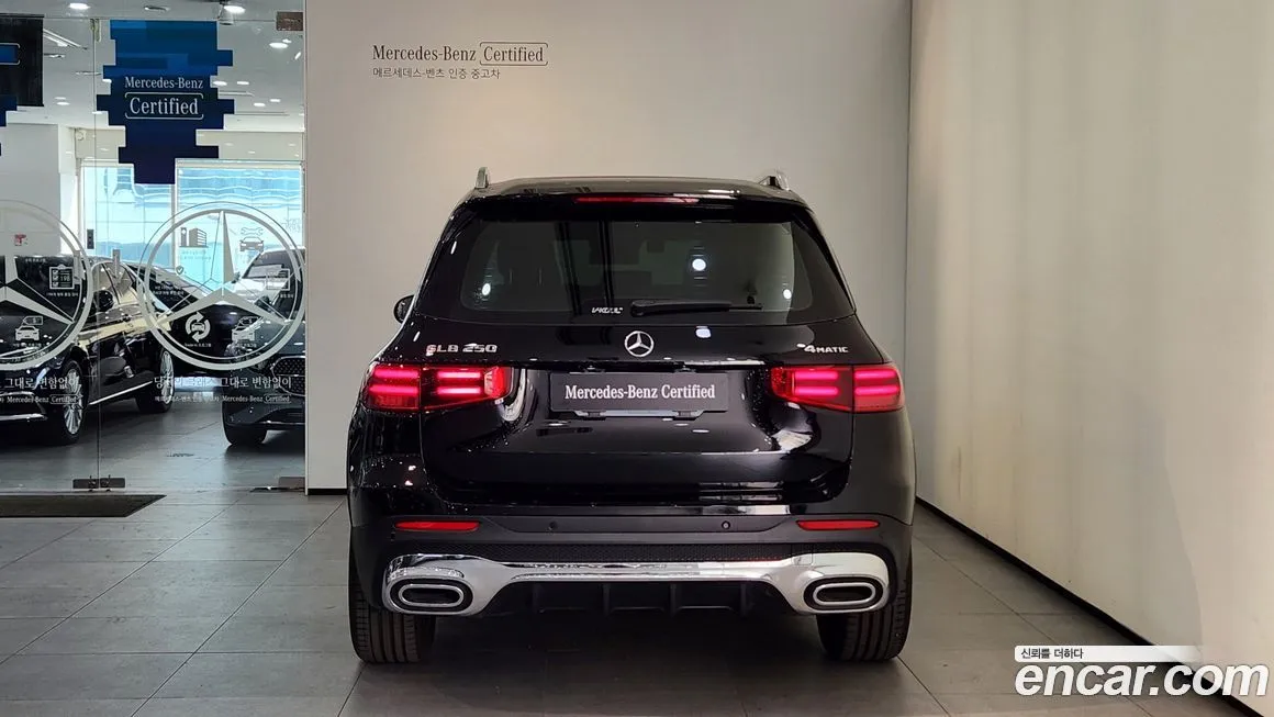 Mercedes-Benz GLB-Class — фото 4