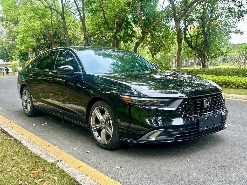 Honda Accord — фото 2
