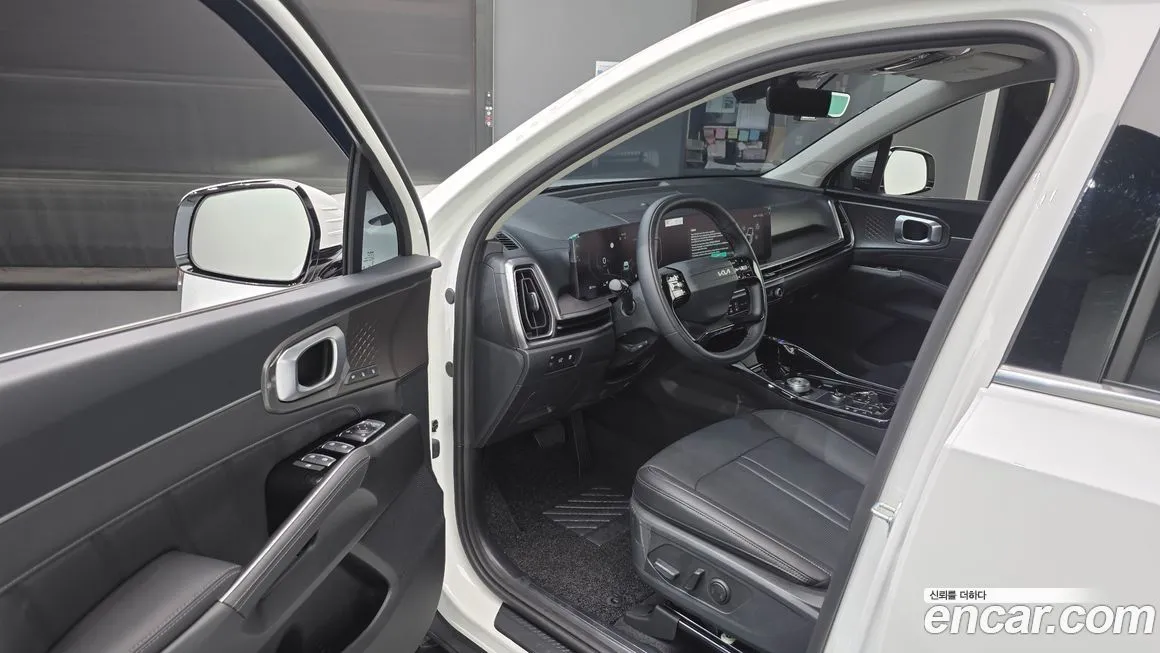 Kia Sorento — фото 8